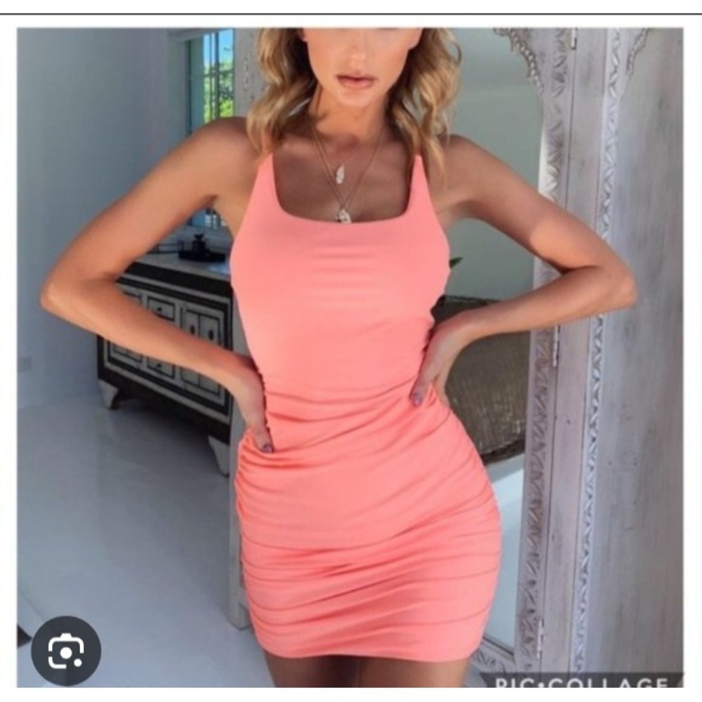 NWT Tiger Mist Bondi Neon Coral Ruched Stretchy Sexy Bodycon Mini Dress Sz M - Picture 2 of 12